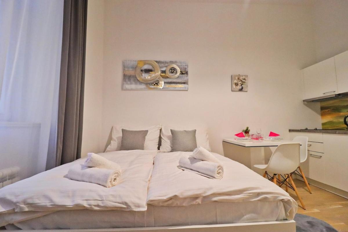 Lejlighed Modern In The Heart Of